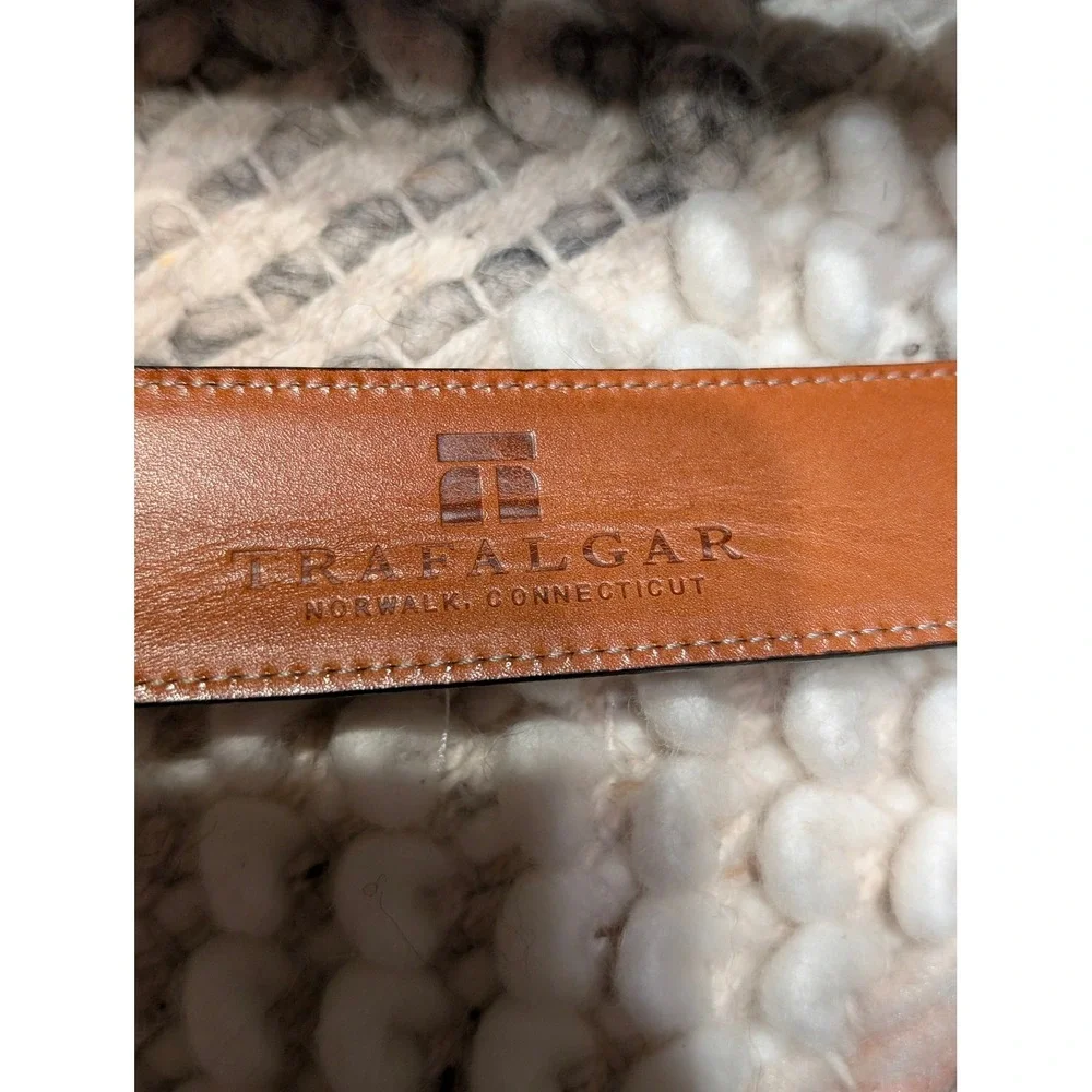 Trafalgar Mens Cortina Leather Belt Black Silver Buckle 30mm Size 40